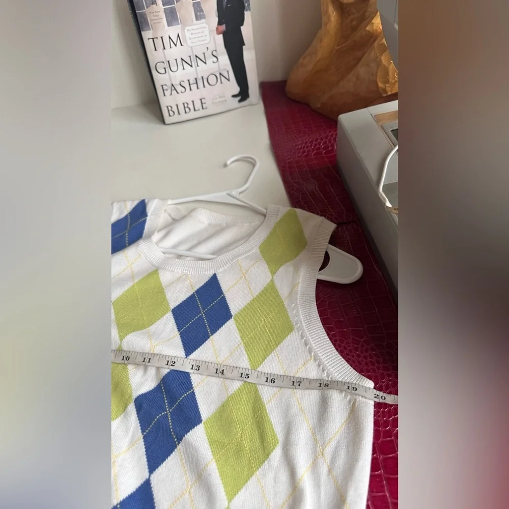 Argyle Sweater
Vest in Green - Picture 4 of 11